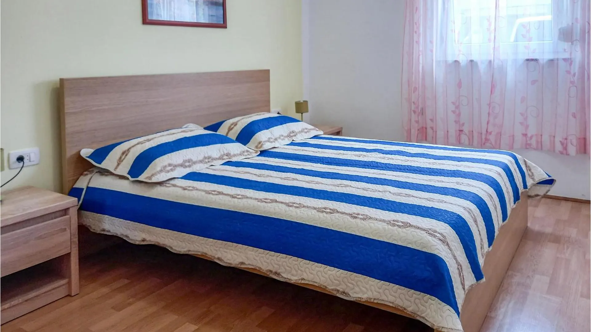 Cozy Apartment In Vir With Kitchen 0*,  Κροατία